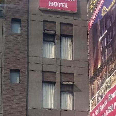 Hotel S C Residency Zirakpur Kültér fotó