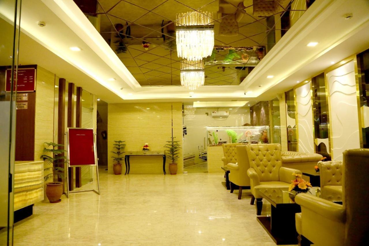 Hotel S C Residency Zirakpur Kültér fotó